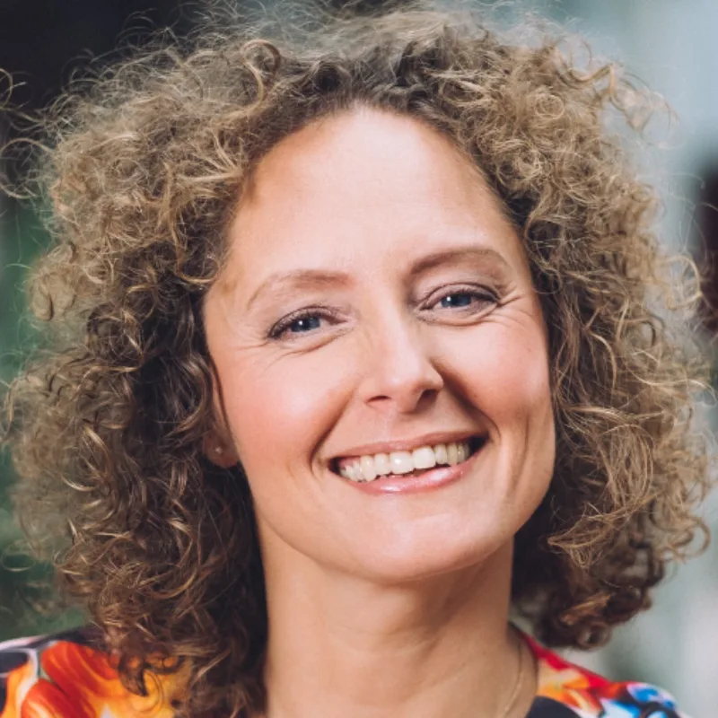 Esther van der Voort te boeken als spreker bij Sprekershuys