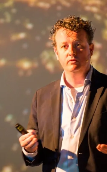 Spreker Sander Duivestein is expert op het gebied van Communicatie & Media, Strategie, Innovatie & Trends